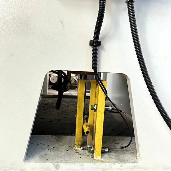 hydraulic-press-lower-ejecting-cylinder-10ton 10 ton lower ejecting cylinder of hydraulic punching press machine, used for blanking and part ejection in stamping process