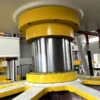 200 ton four column hydraulic press main cylinder closeup rated for 200 tons force output