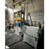 315-ton-four-column-hydraulic-press-right-side-view Right side view of the 315 ton three beam four column hydraulic press, highlighting the column guide clearance and machine footprint.