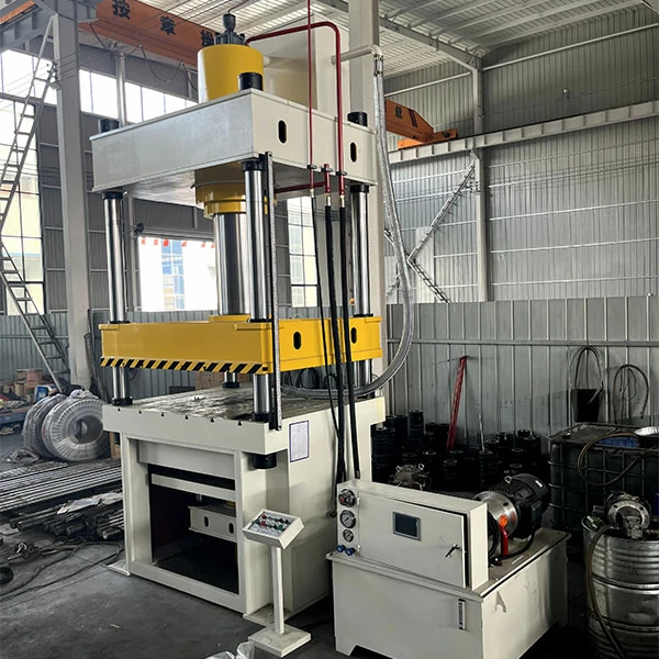400 Ton Four Column Hydraulic Press 2 400 ton four column hydraulic press with 1600x1600mm worktable and hydraulic cushion for deep drawing