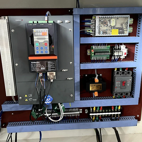 500-ton-hydraulic-press-electrical-control-cabinet electrical control cabinet inside 500 ton hydraulic press system