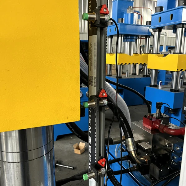 630 Ton Four Column Hydraulic Press for Heavy Metal Forming 3 630 ton four column hydraulic press hydraulic circuit schematic