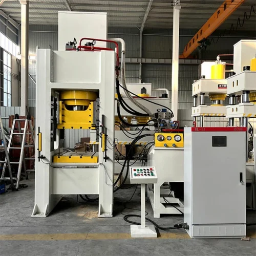 800 ton closed frame hydraulic press front view