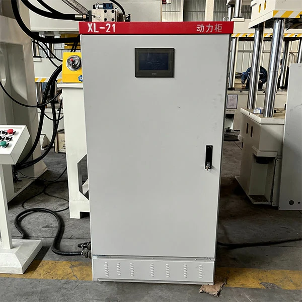 800 Ton Closed Frame Hydraulic Press for Composite & Metal Forming 2 800 ton closed frame hydraulic press control panel